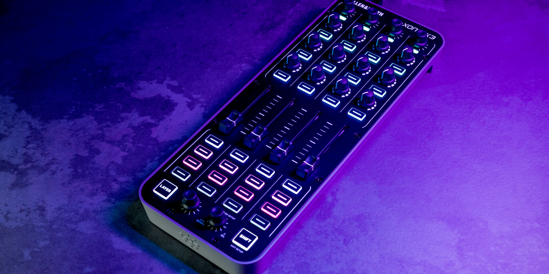 Xone-K3-RightAngle_coloured-1920x960